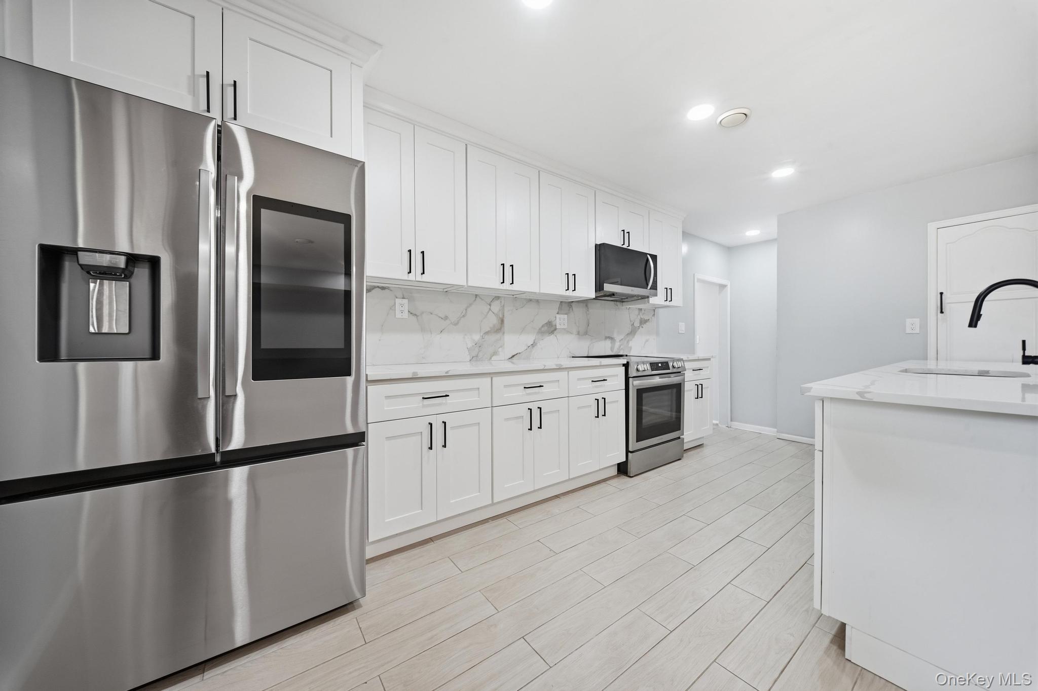 8 Dee Property Photo 19