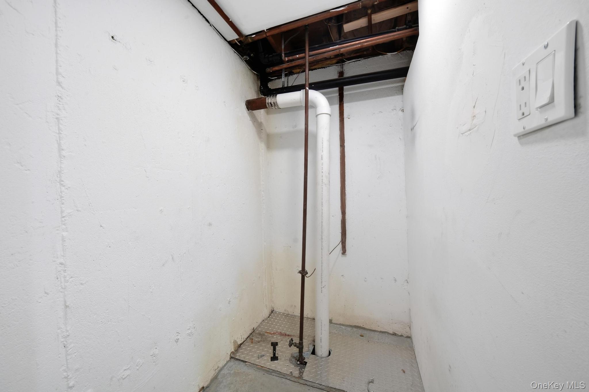 8 Dee Property Photo 22