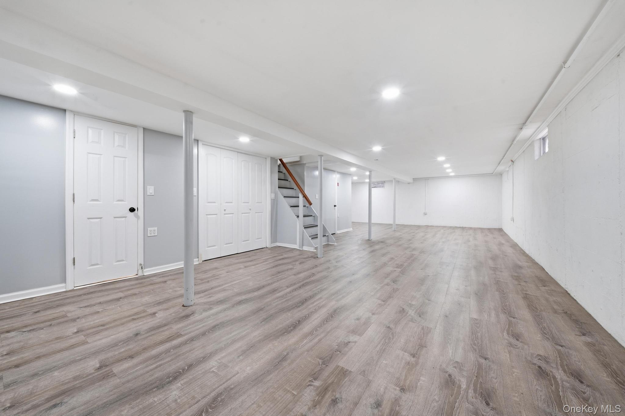 8 Dee Property Photo 23