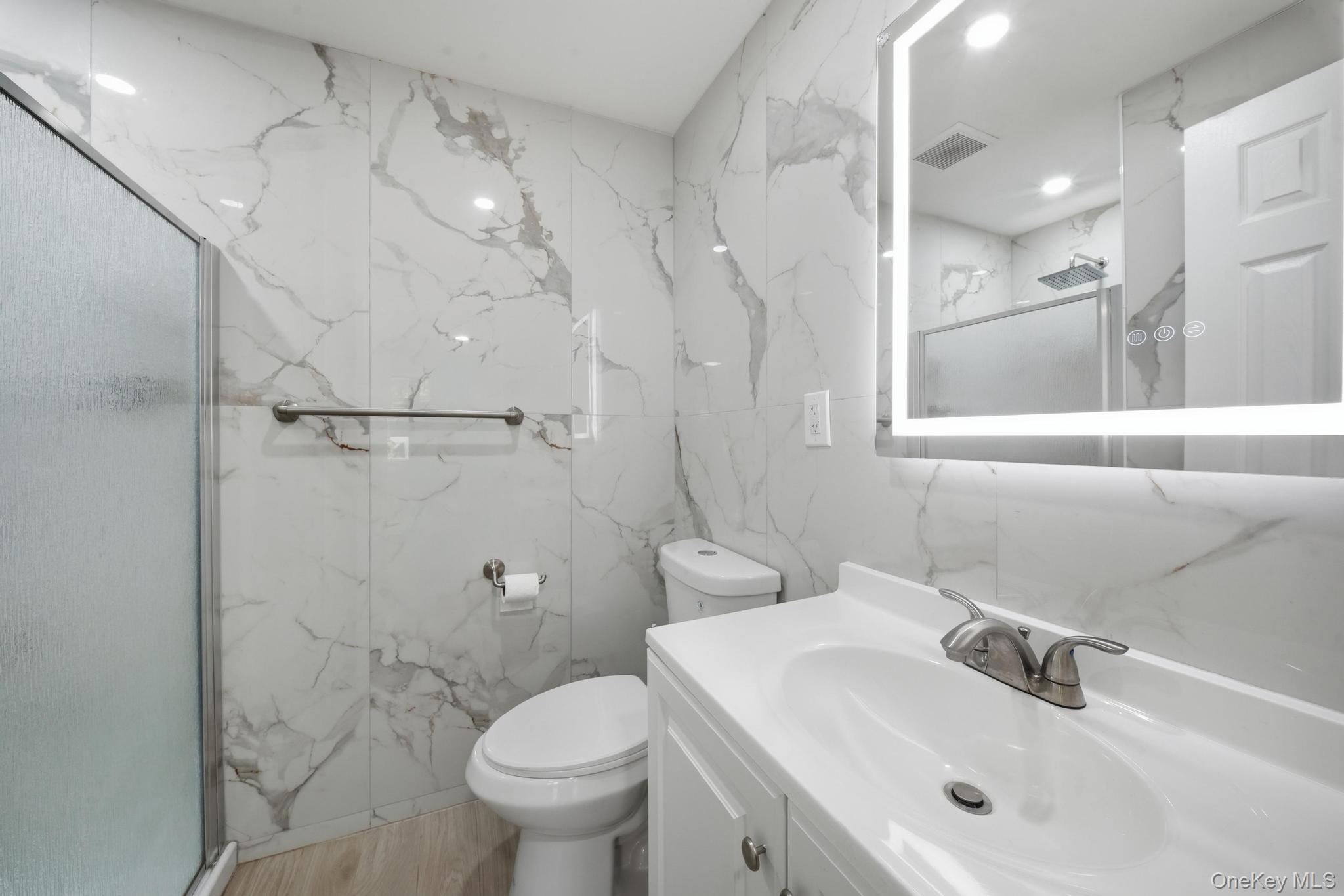 8 Dee Property Photo 27