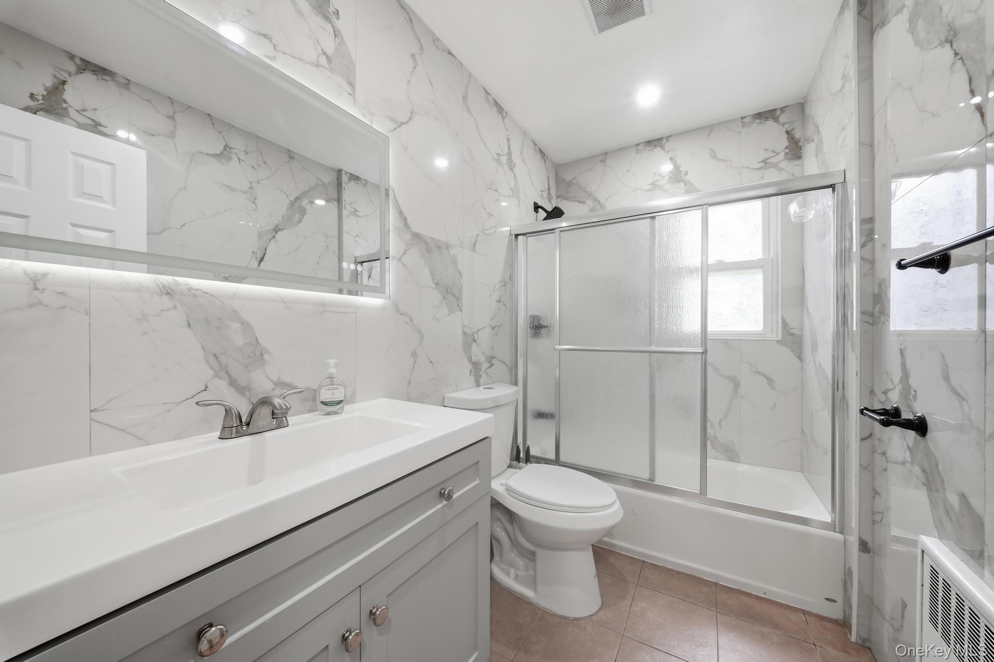 8 Dee Property Photo 35