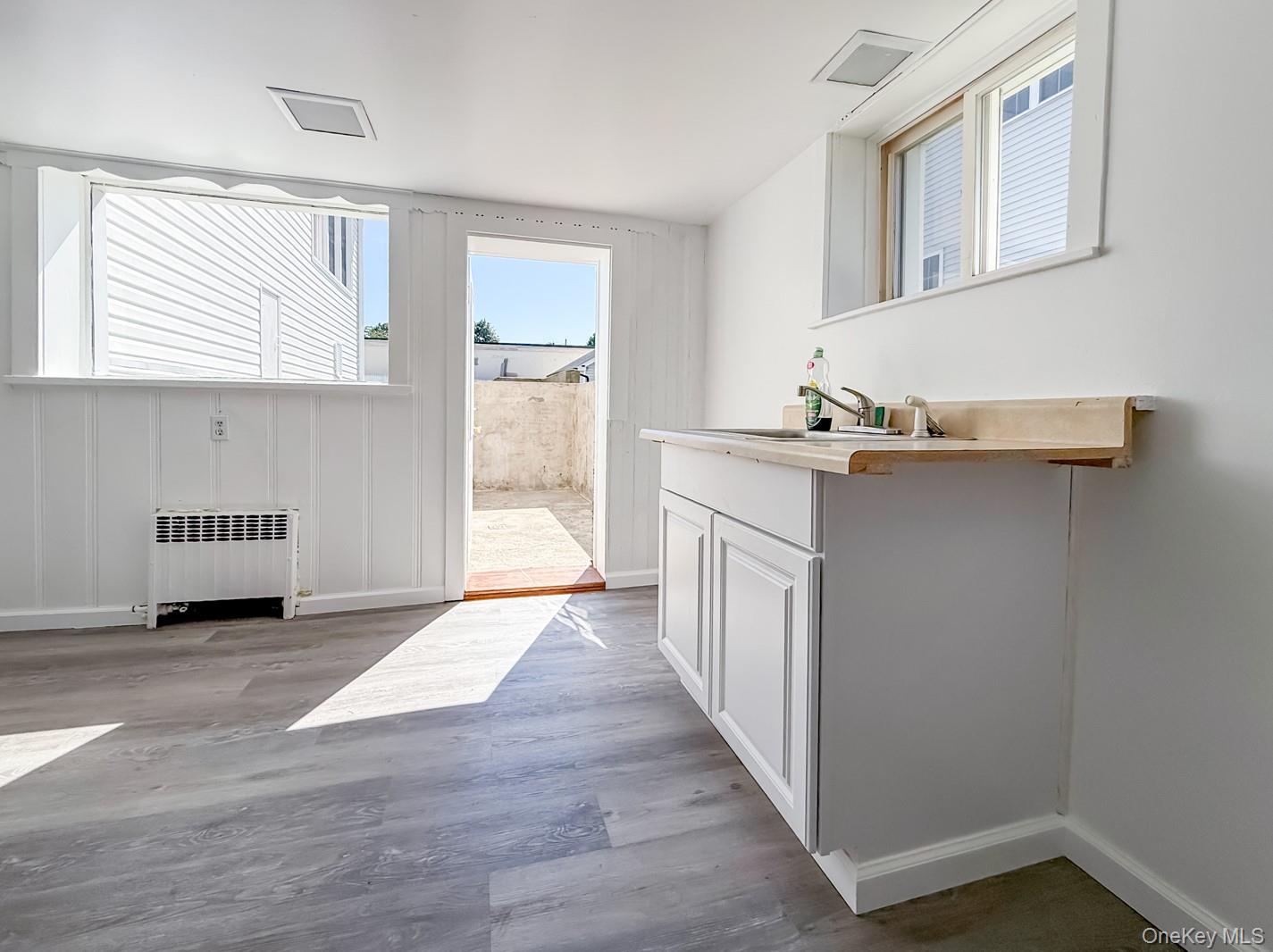 615 Smith Street Property Photo 18