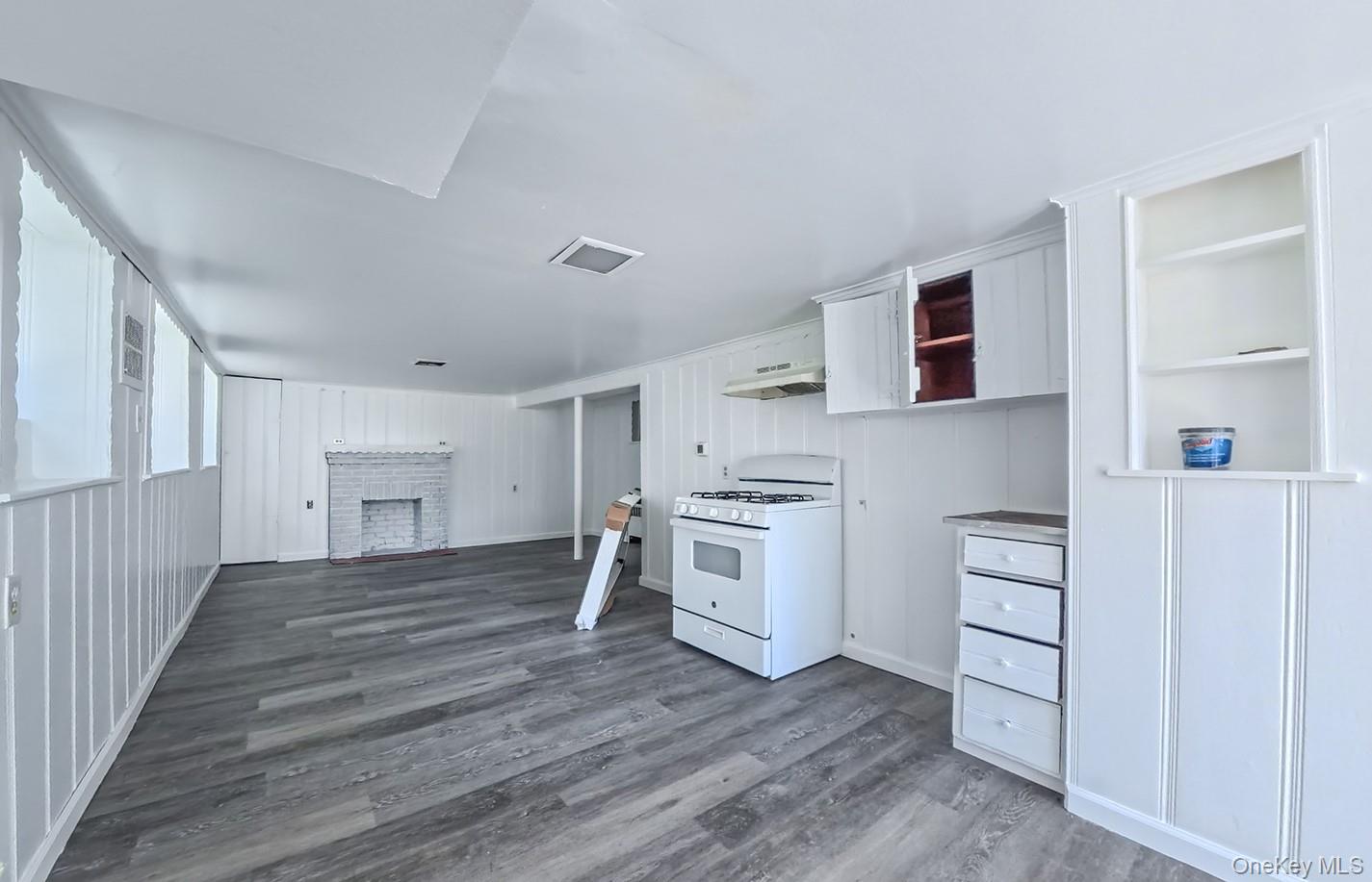 615 Smith Street Property Photo 20