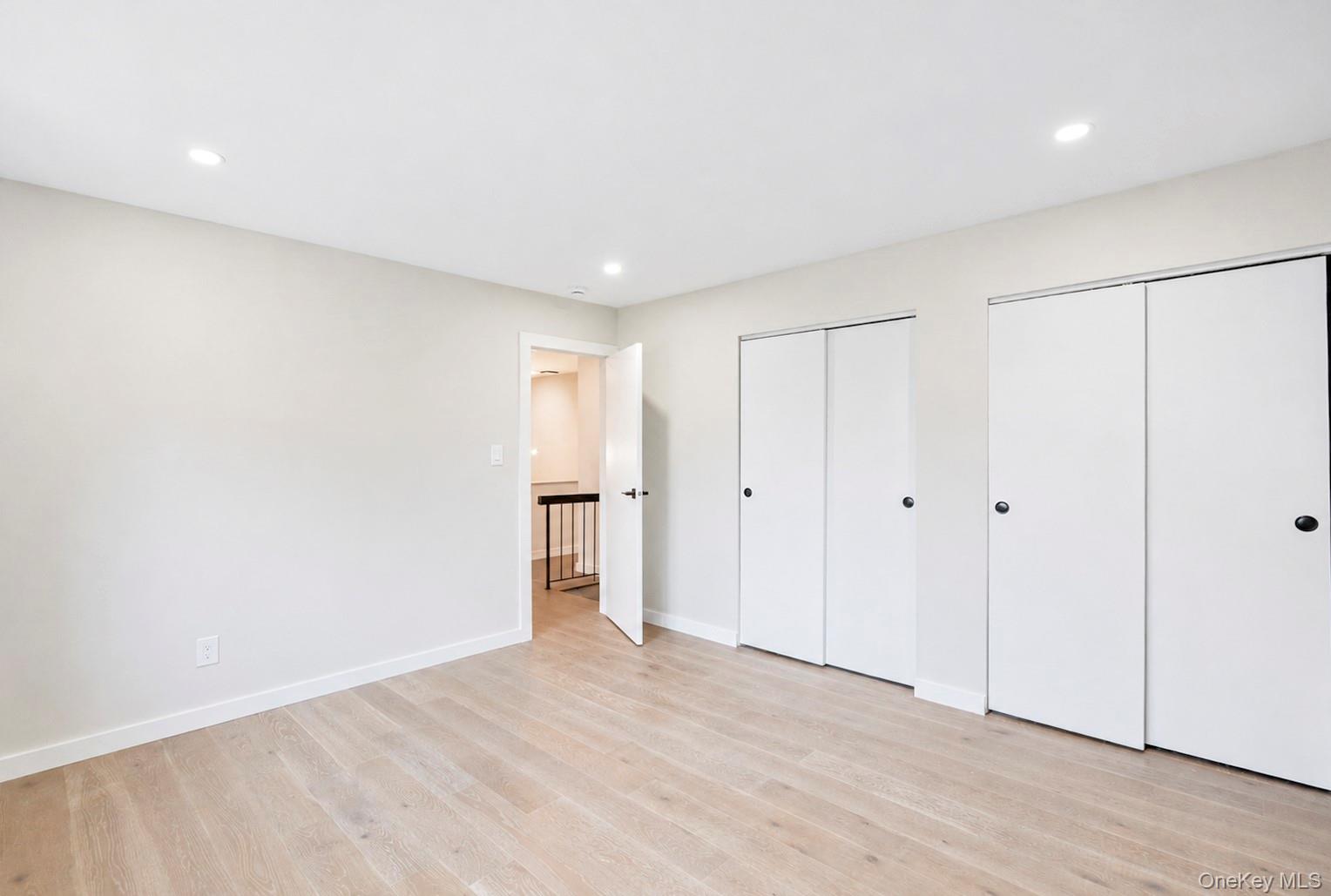 95 Windsor Gate Drive Property Photo 30