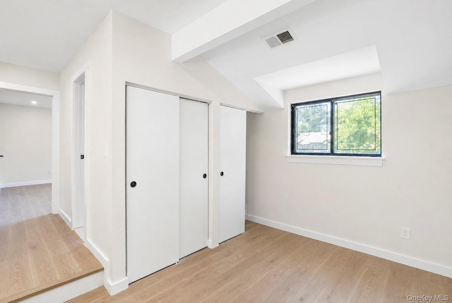 95 Windsor Gate Drive Property Photo 34