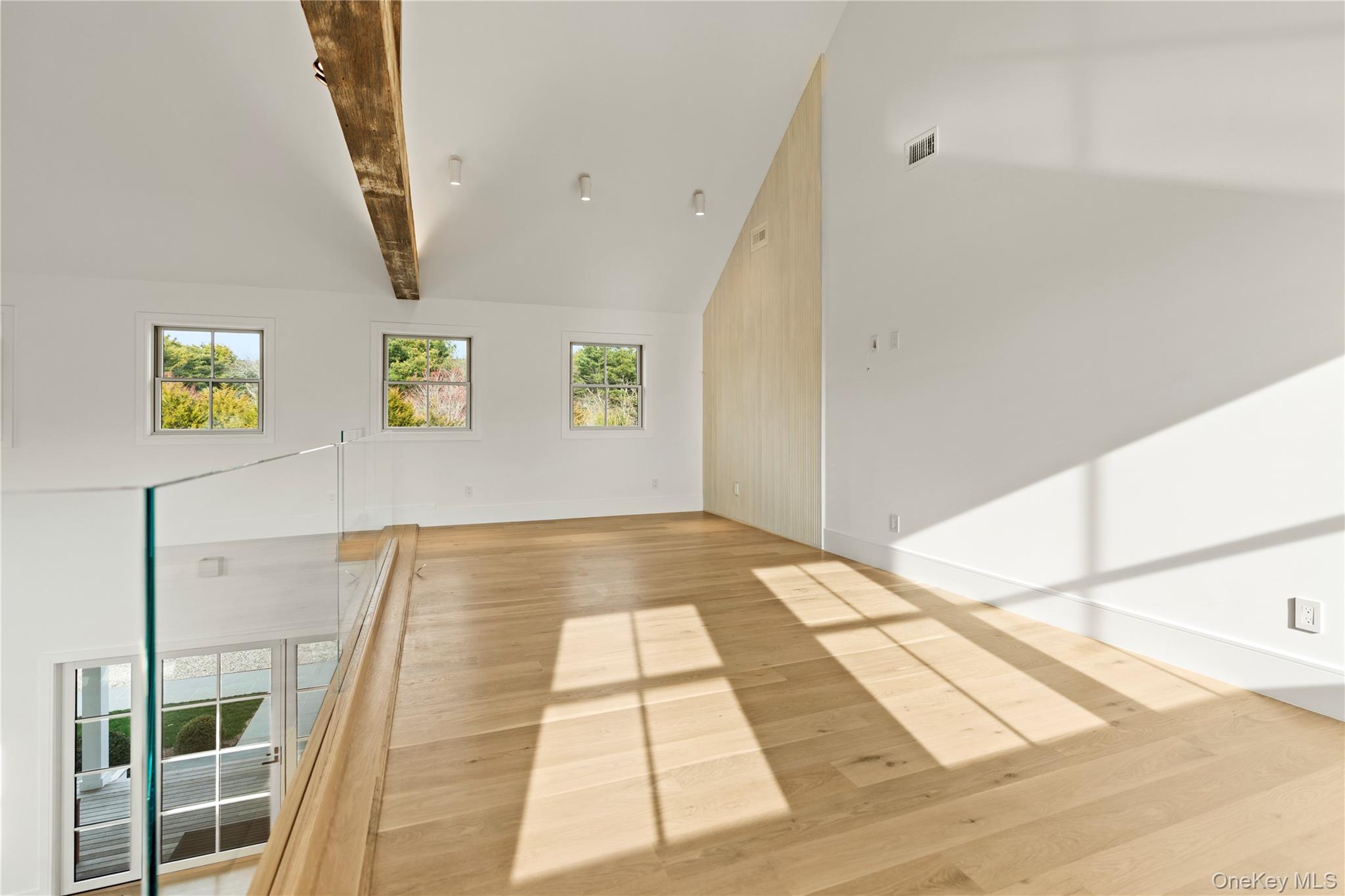 275 Narrow Lane Property Photo 14