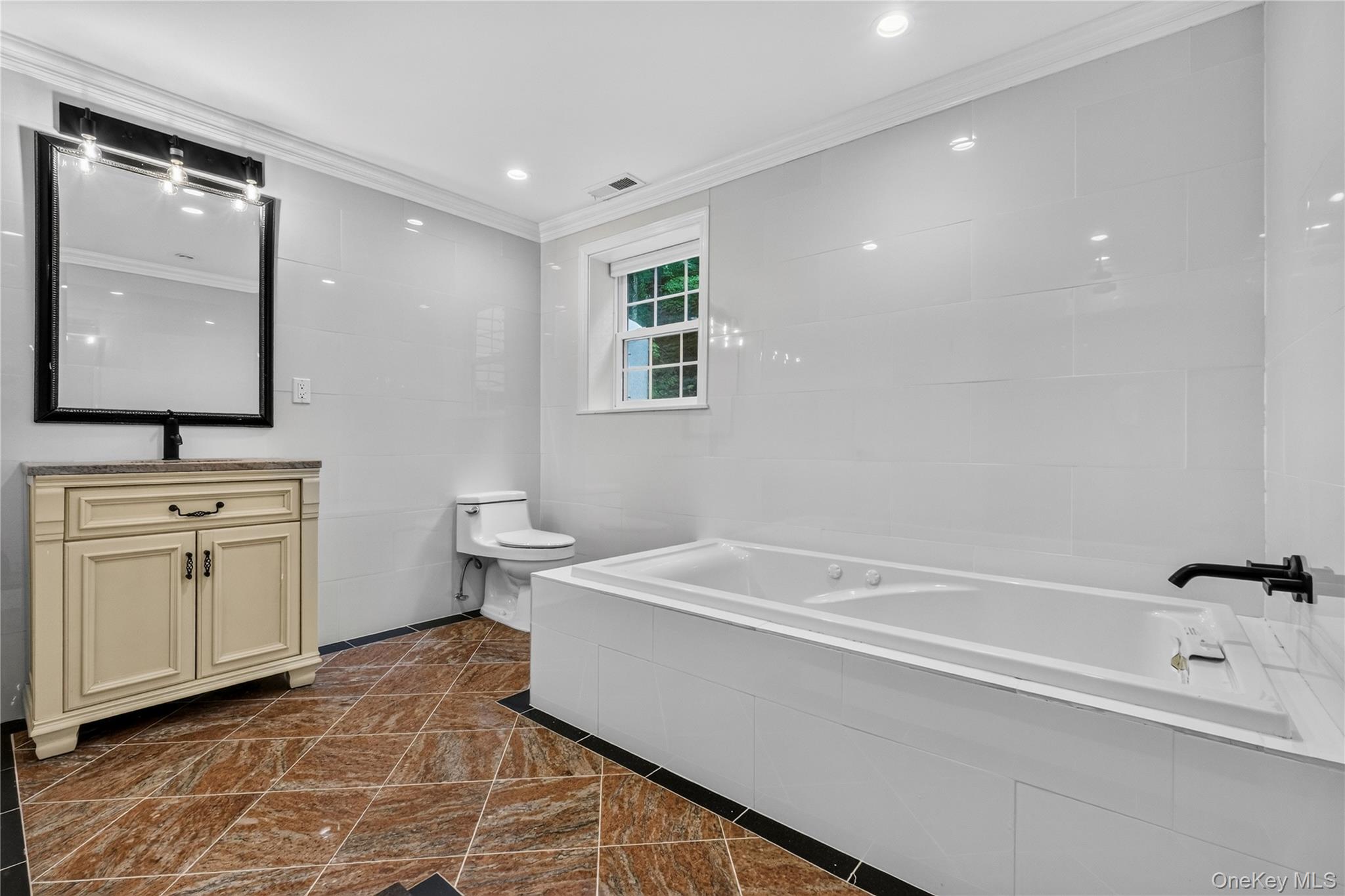 15 Cobblestone Lane Property Photo 27