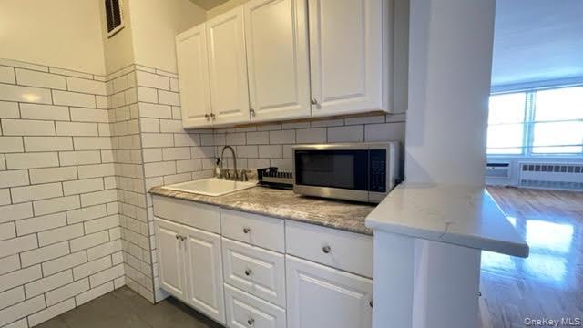 63-11 Queens Boulevard E17 Property Photo 6