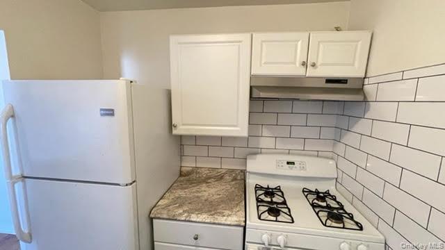 63-11 Queens Boulevard E17 Property Photo 8