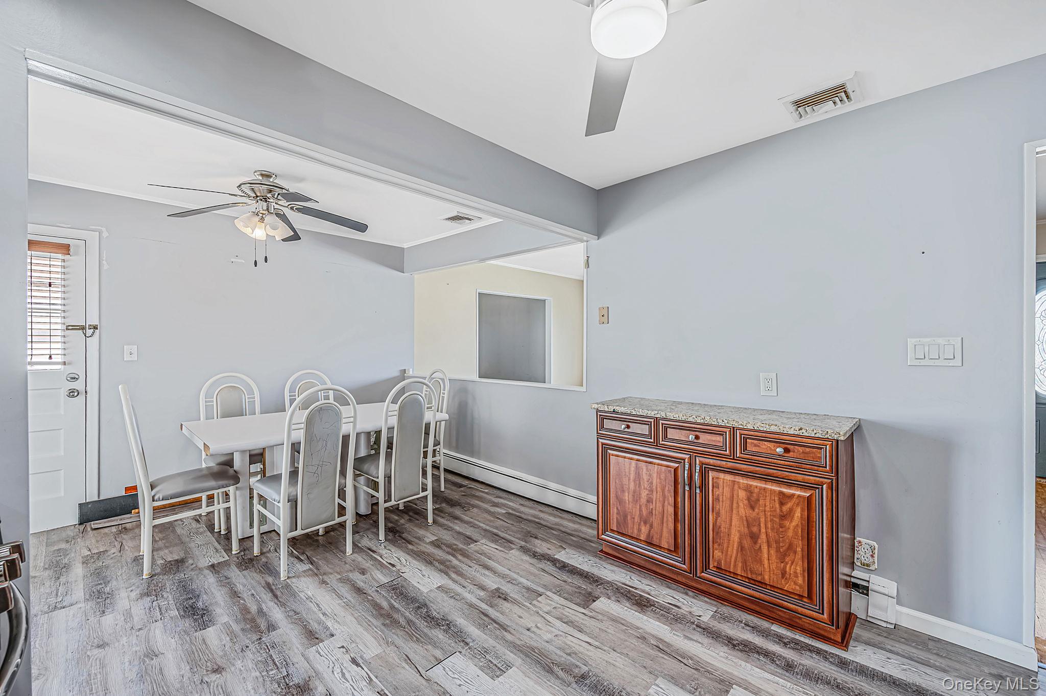 1032 N Hamilton Avenue Property Photo 11