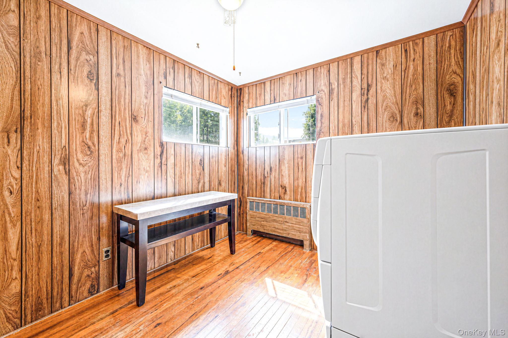 1032 N Hamilton Avenue Property Photo 21