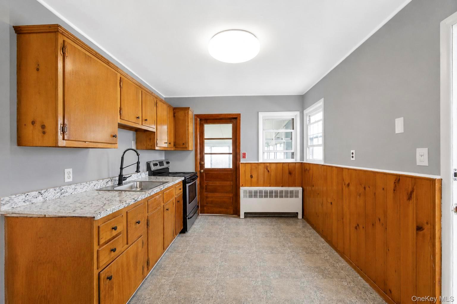 125 S 5th Street Property Photo 5