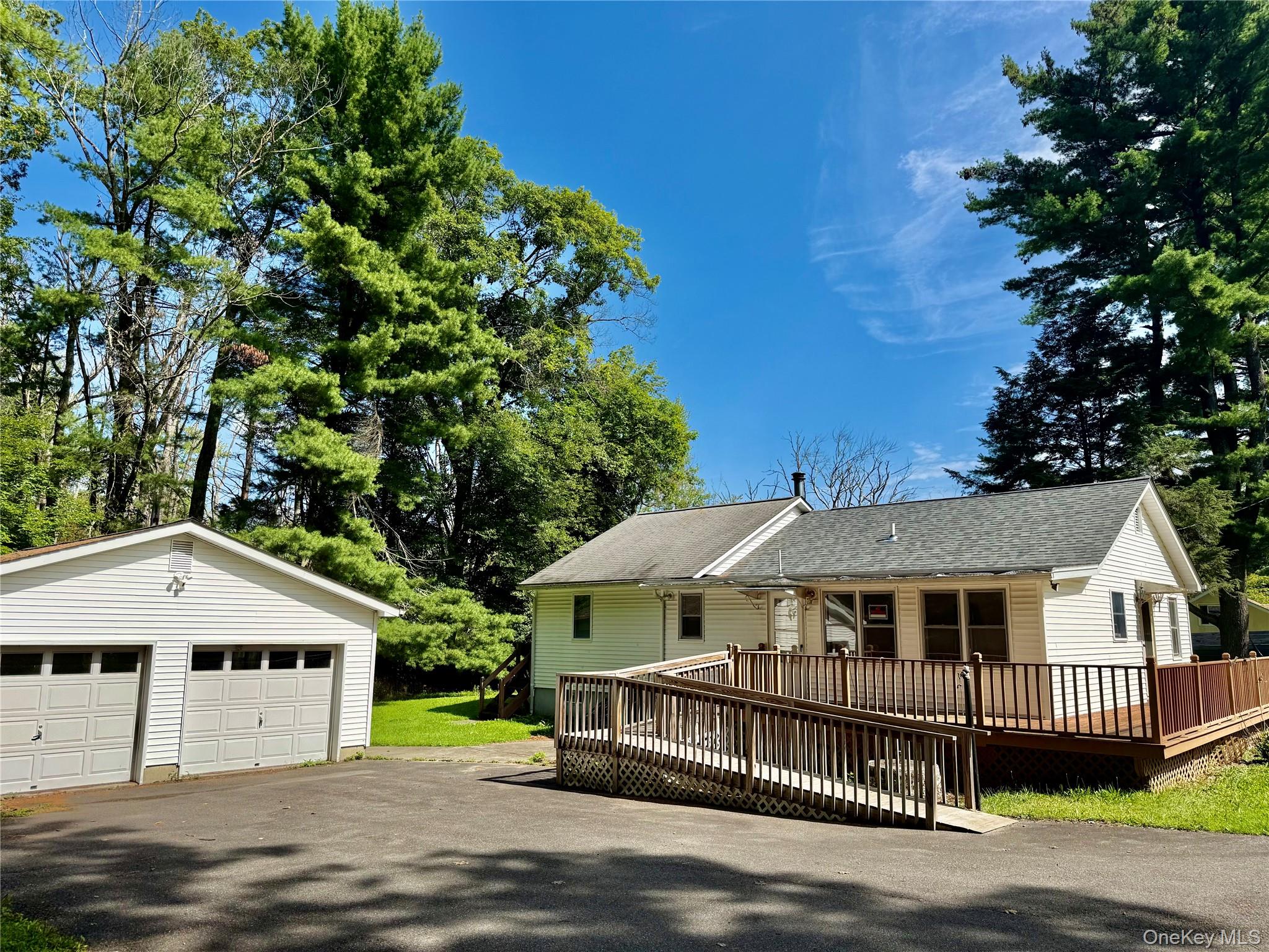132 Grossi Lane Property Photo 1