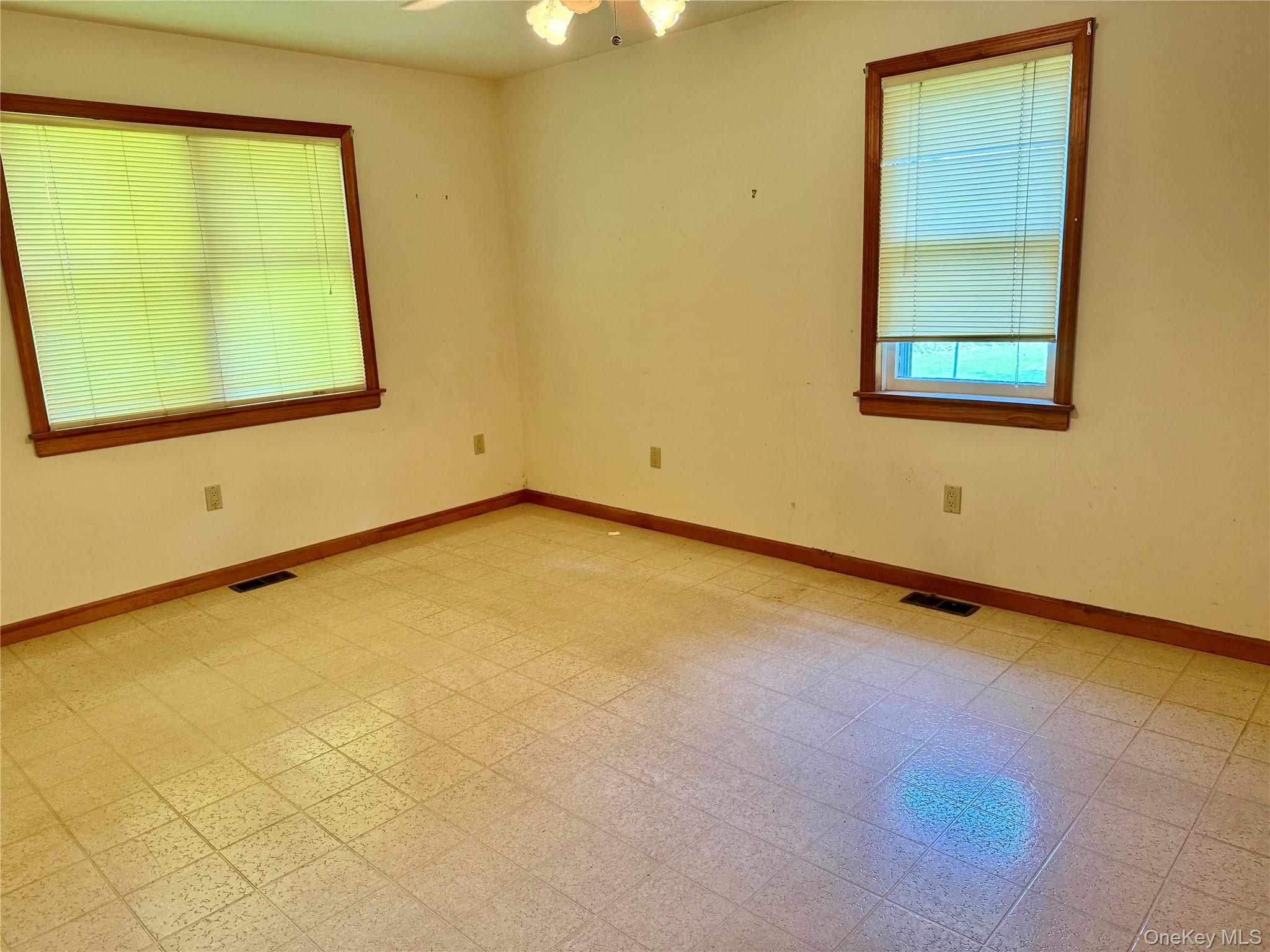 132 Grossi Lane Property Photo 8