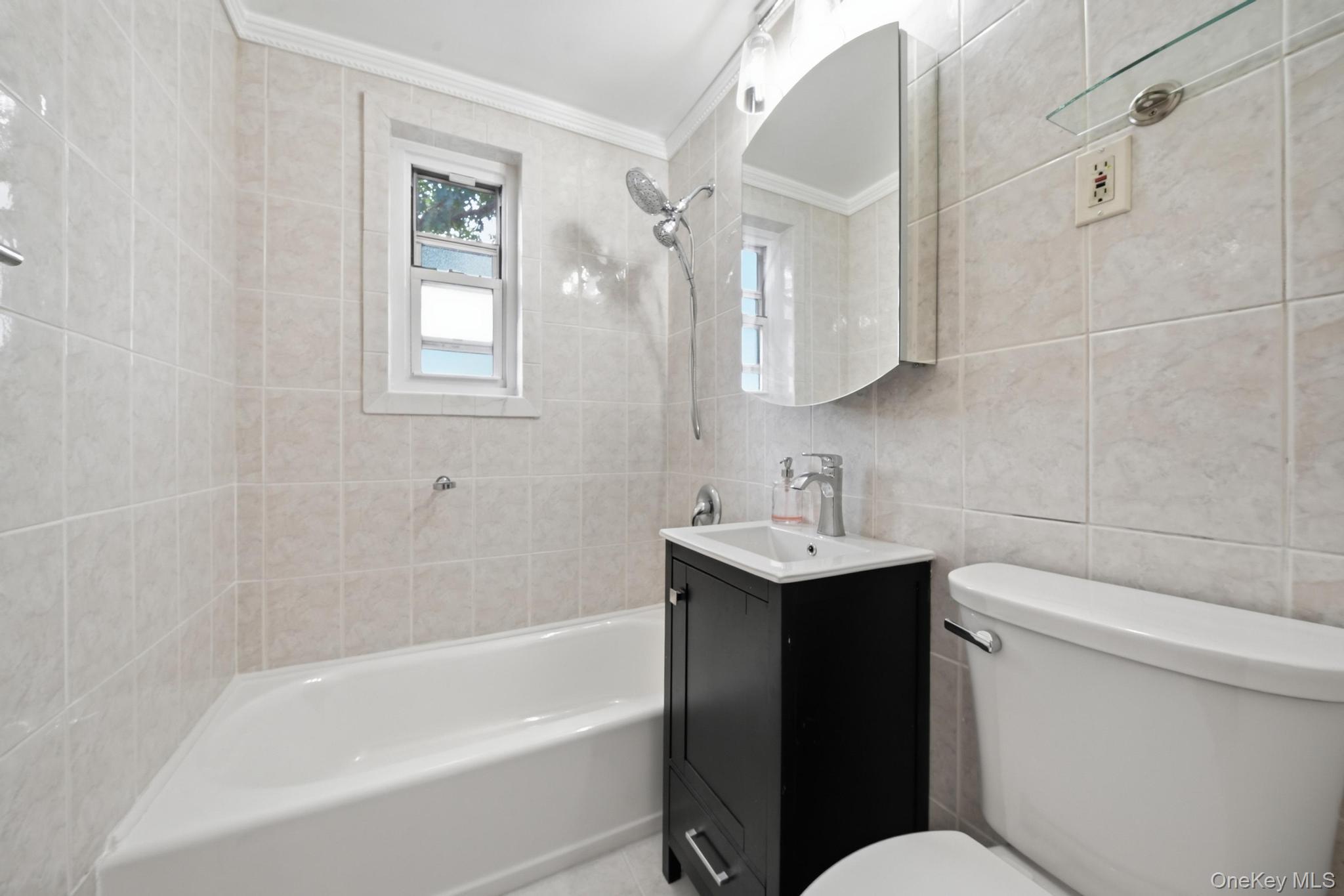 131-45 234th Street Upper Property Photo 9