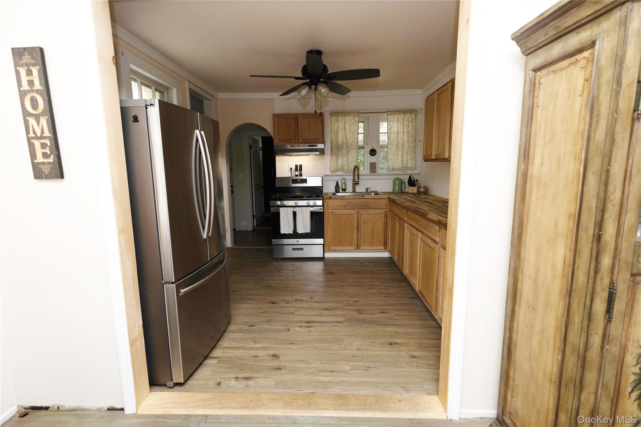 120 Lincoln Road Property Photo 3