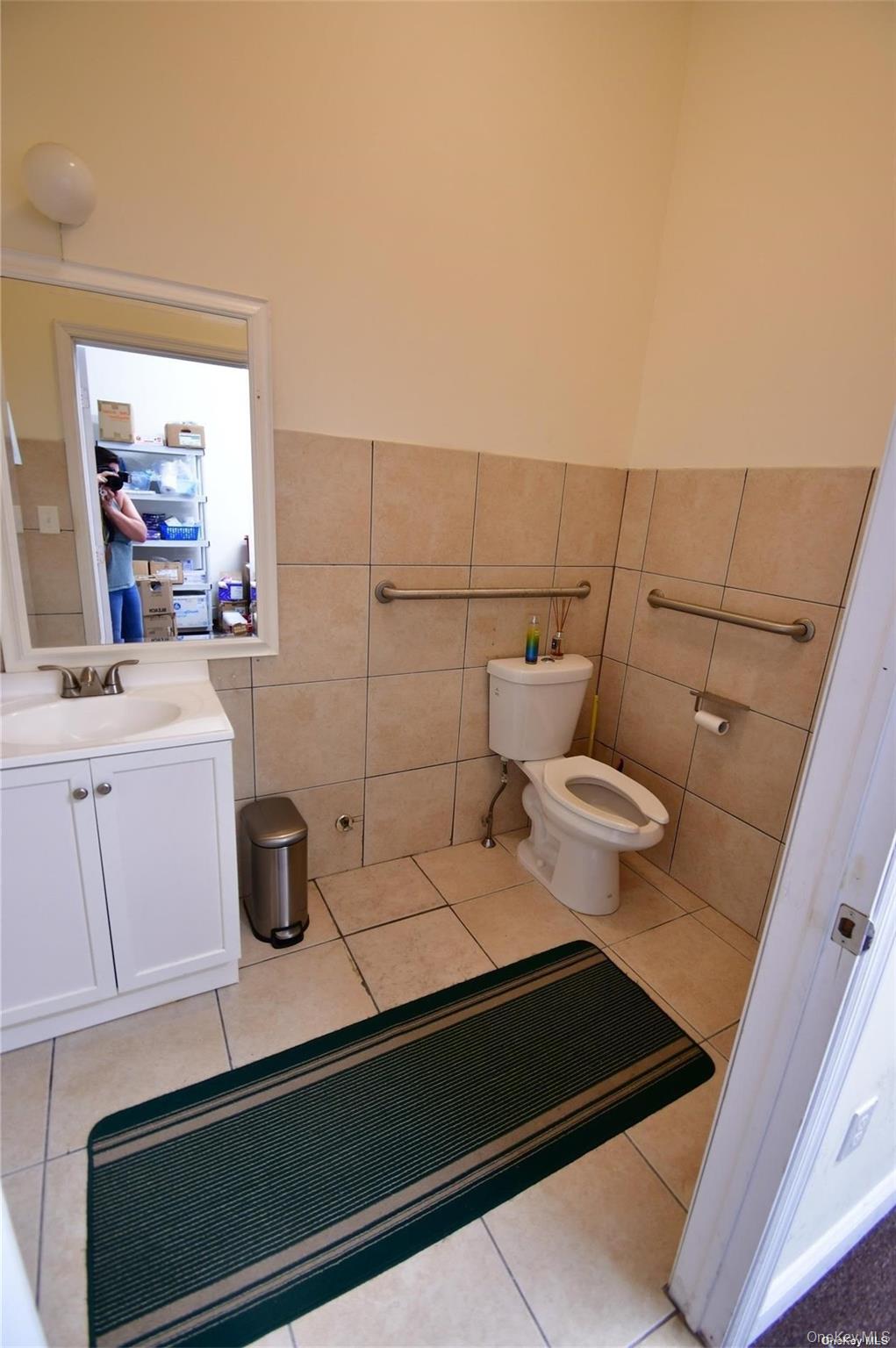 831 Merrick Road Property Photo 10