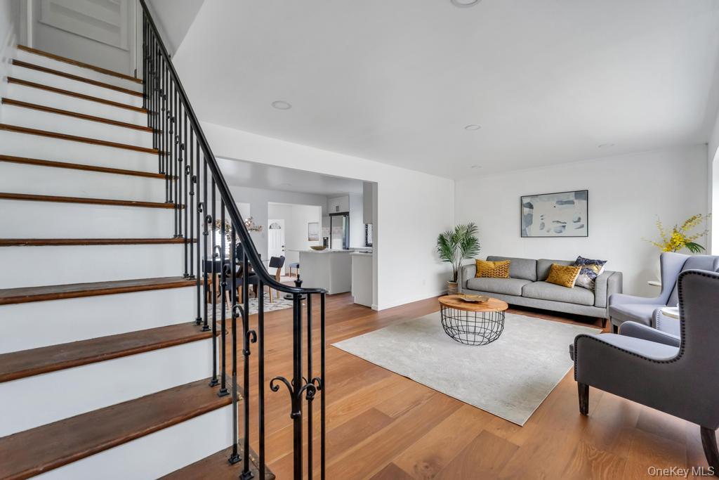 20 Howard Street Property Photo 4