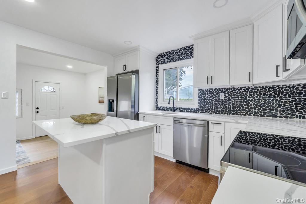 20 Howard Street Property Photo 8