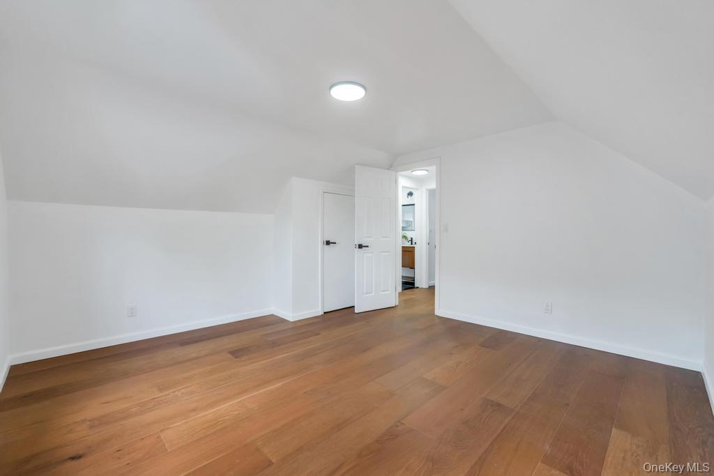 20 Howard Street Property Photo 17
