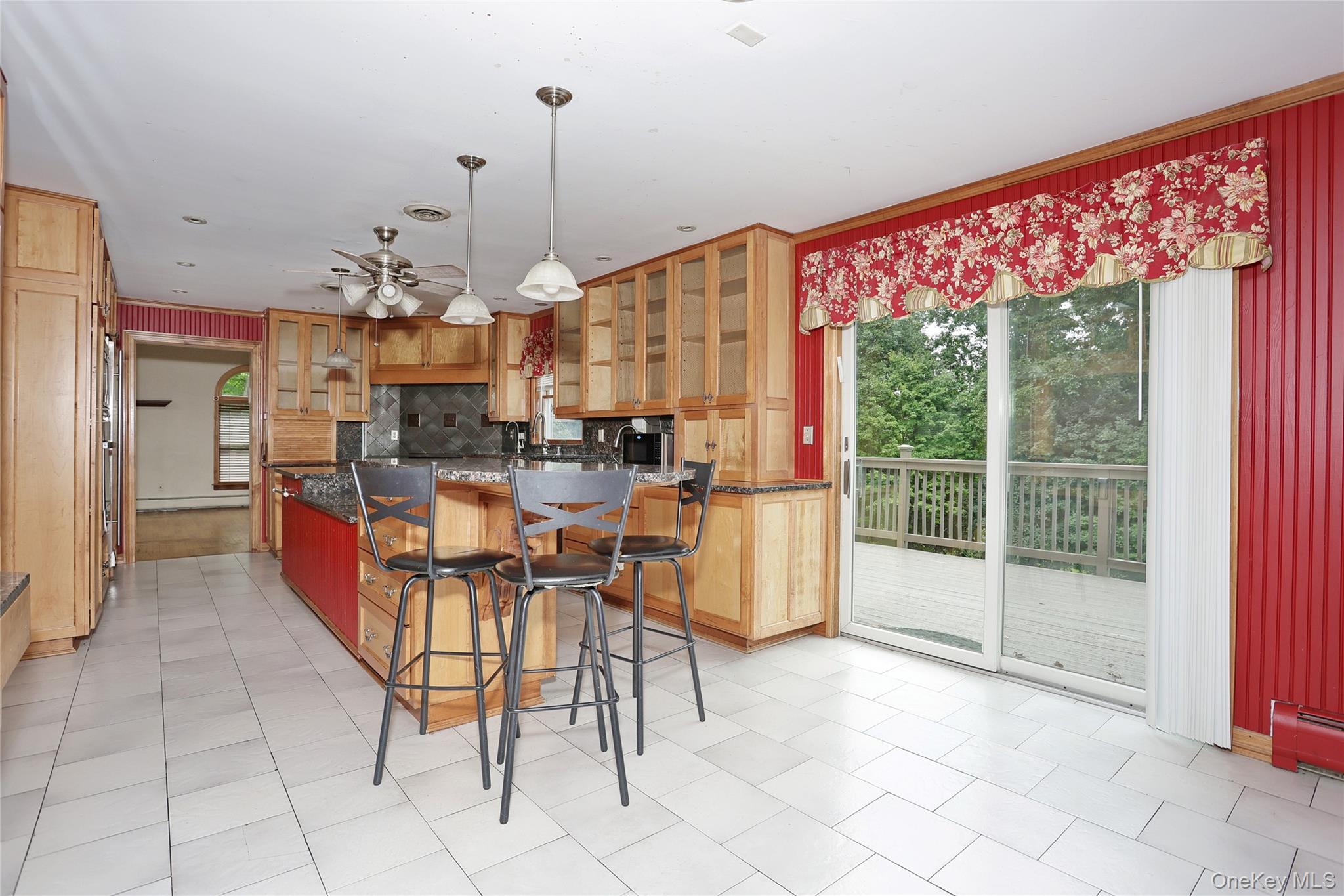 6 Nicole Way Property Photo 12