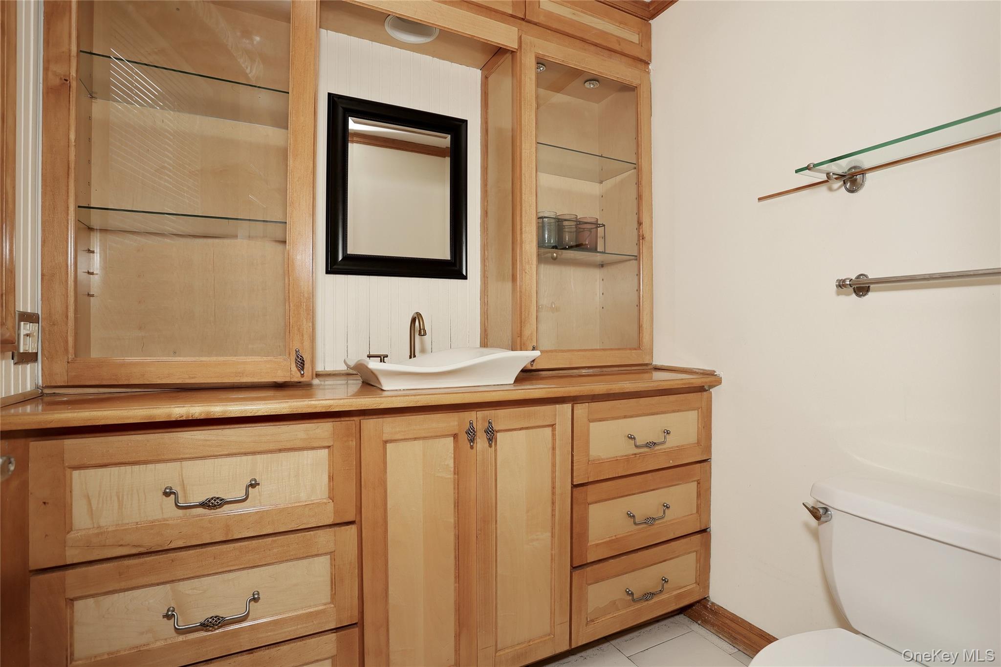 6 Nicole Way Property Photo 14