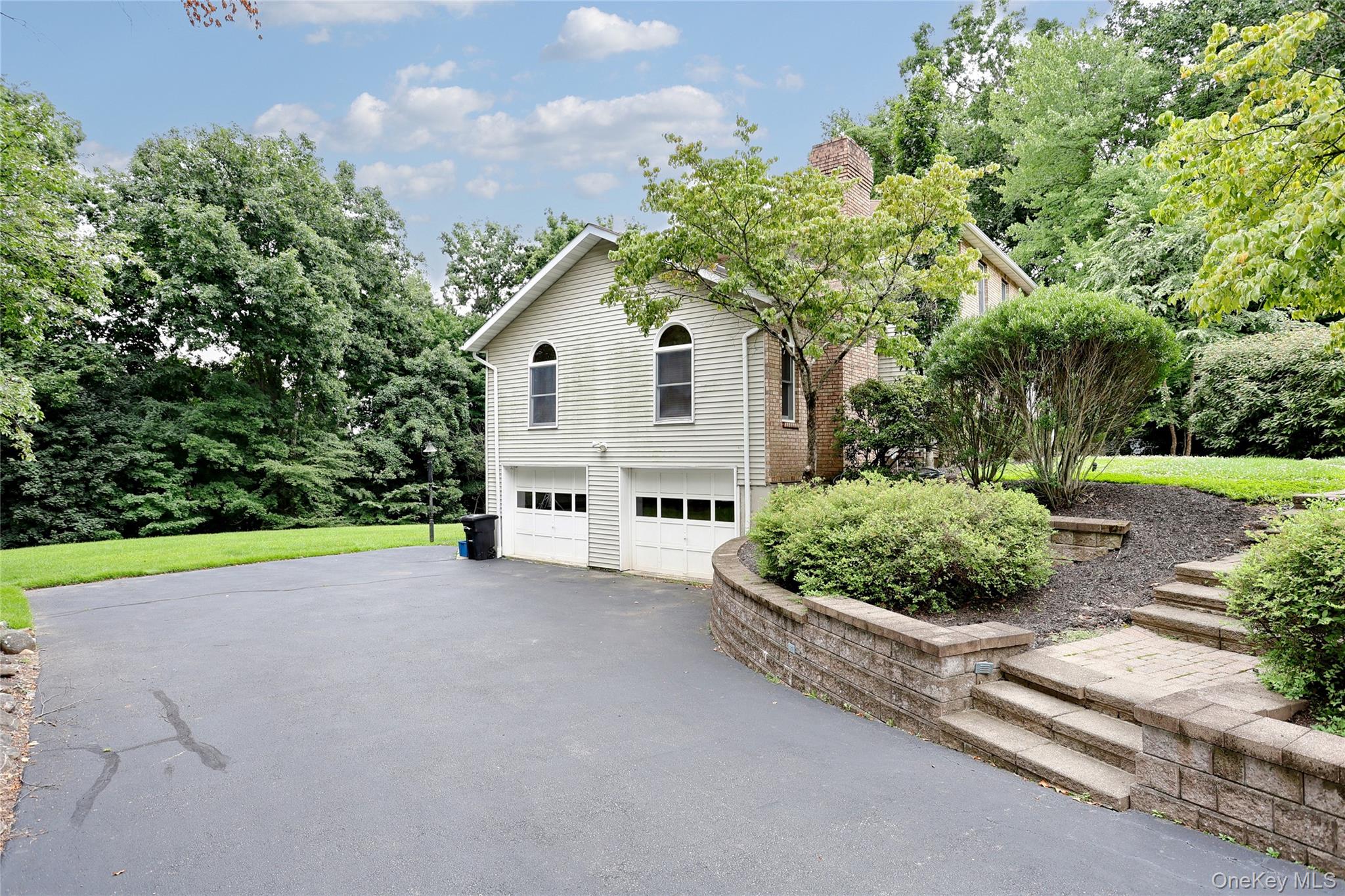 6 Nicole Way Property Photo 26