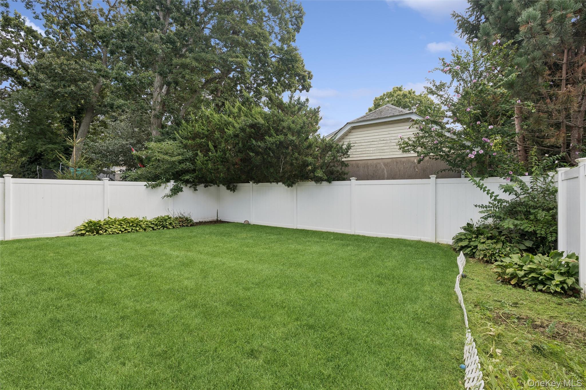 1928 Gormley Avenue Property Photo 18