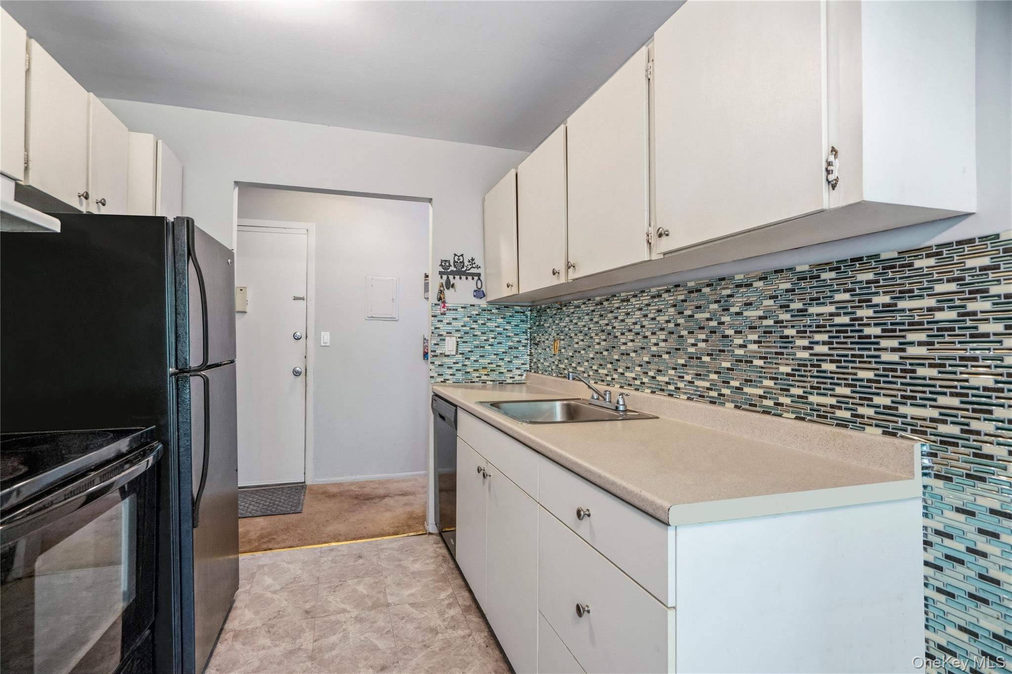 2453 Union 20b Property Photo 3