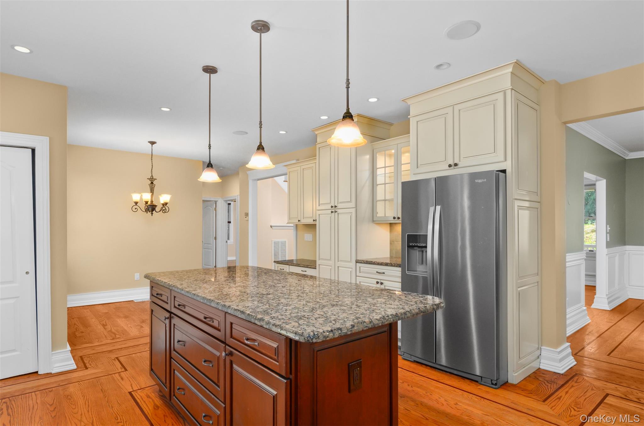 811 Canal Road Property Photo 11