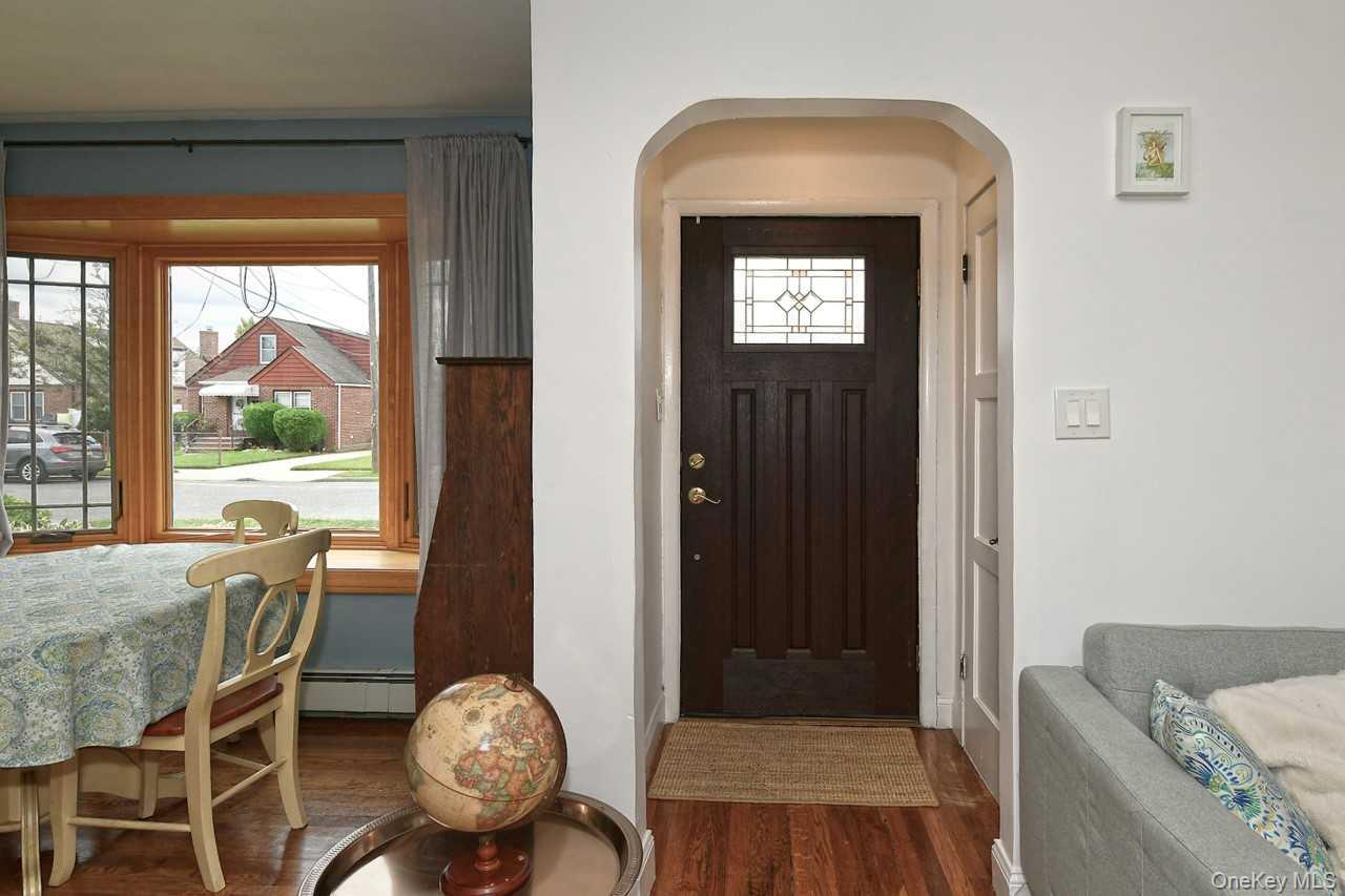 102 Roxbury Road Property Photo 5