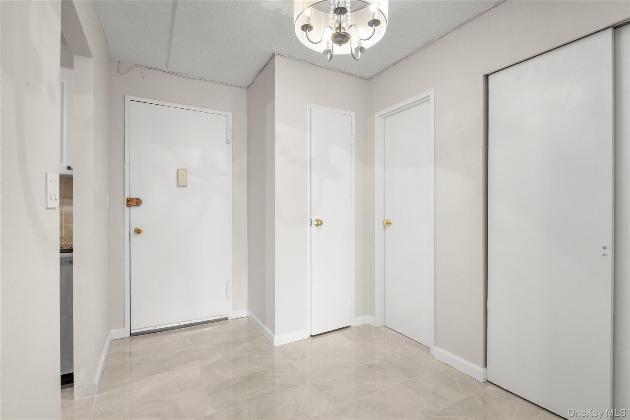 1 Consulate Drive 3f Property Photo 3