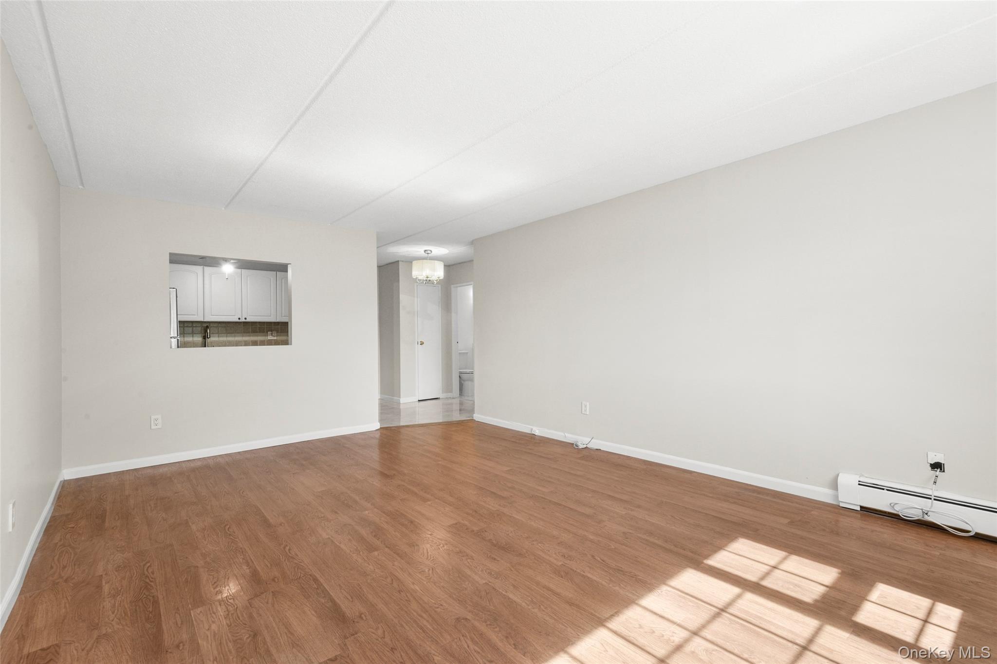 1 Consulate Drive 3f Property Photo 5