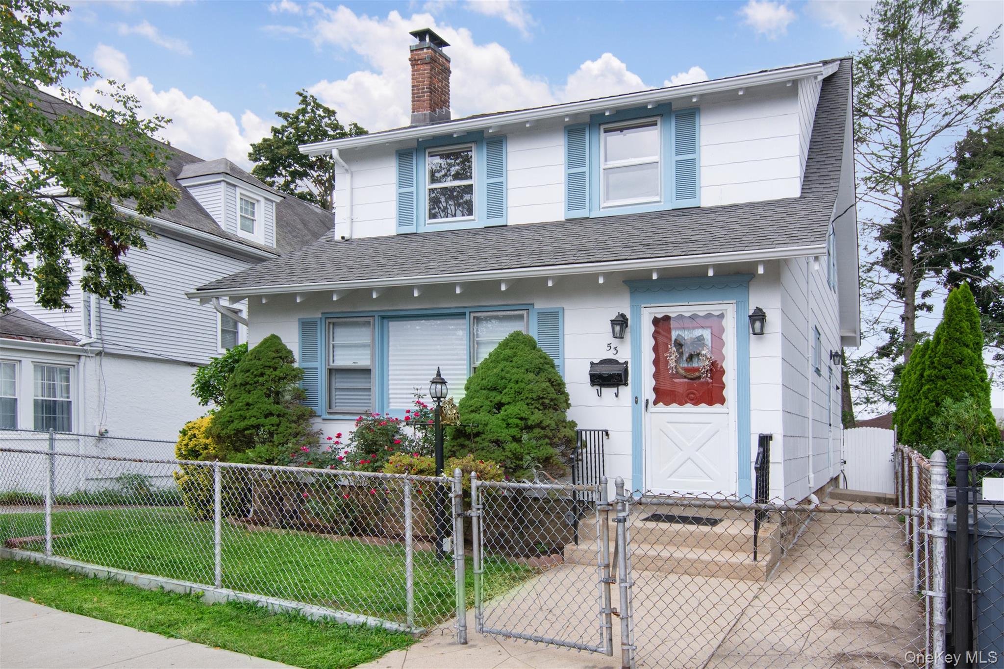 53 Briggs Avenue Property Photo 2