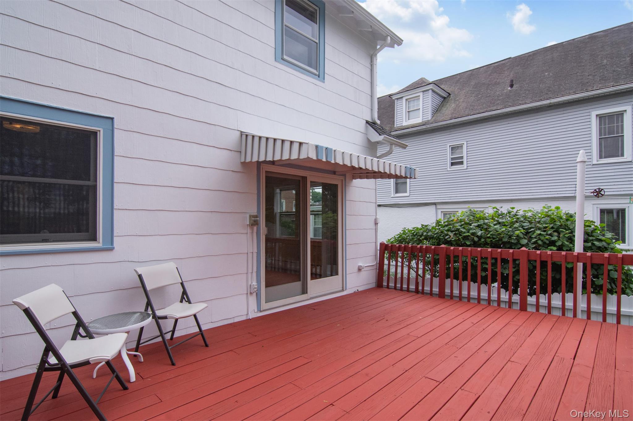 53 Briggs Avenue Property Photo 8