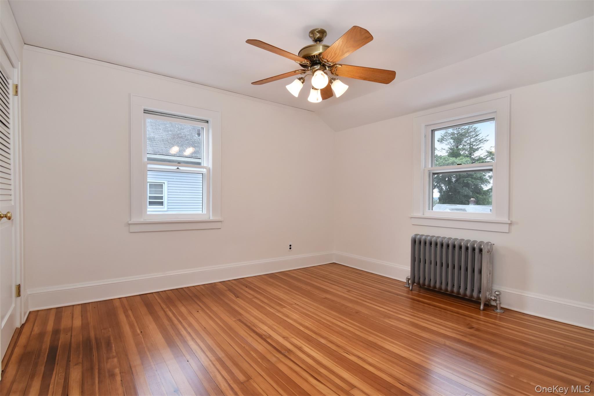 53 Briggs Avenue Property Photo 22