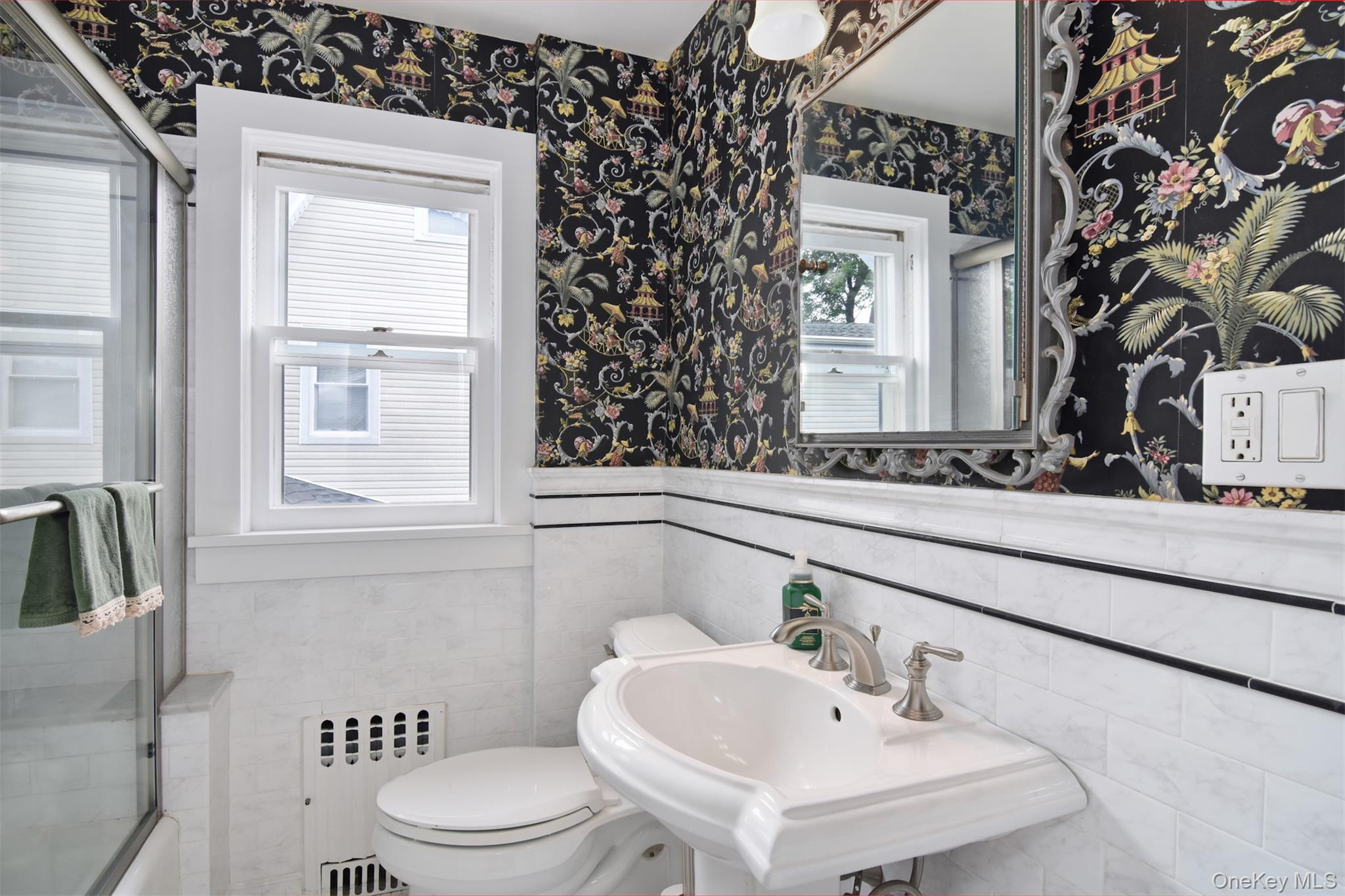 53 Briggs Avenue Property Photo 28