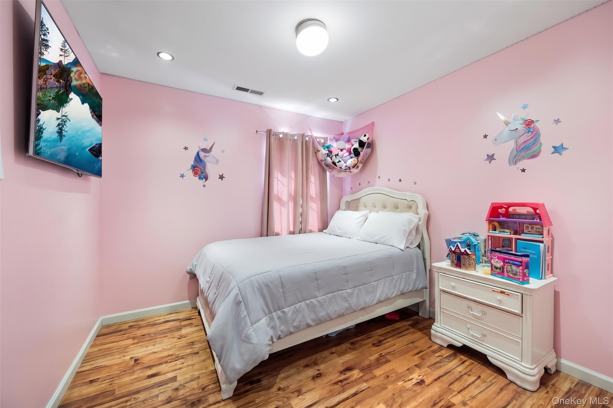 1 Sanford Avenue Property Photo 17