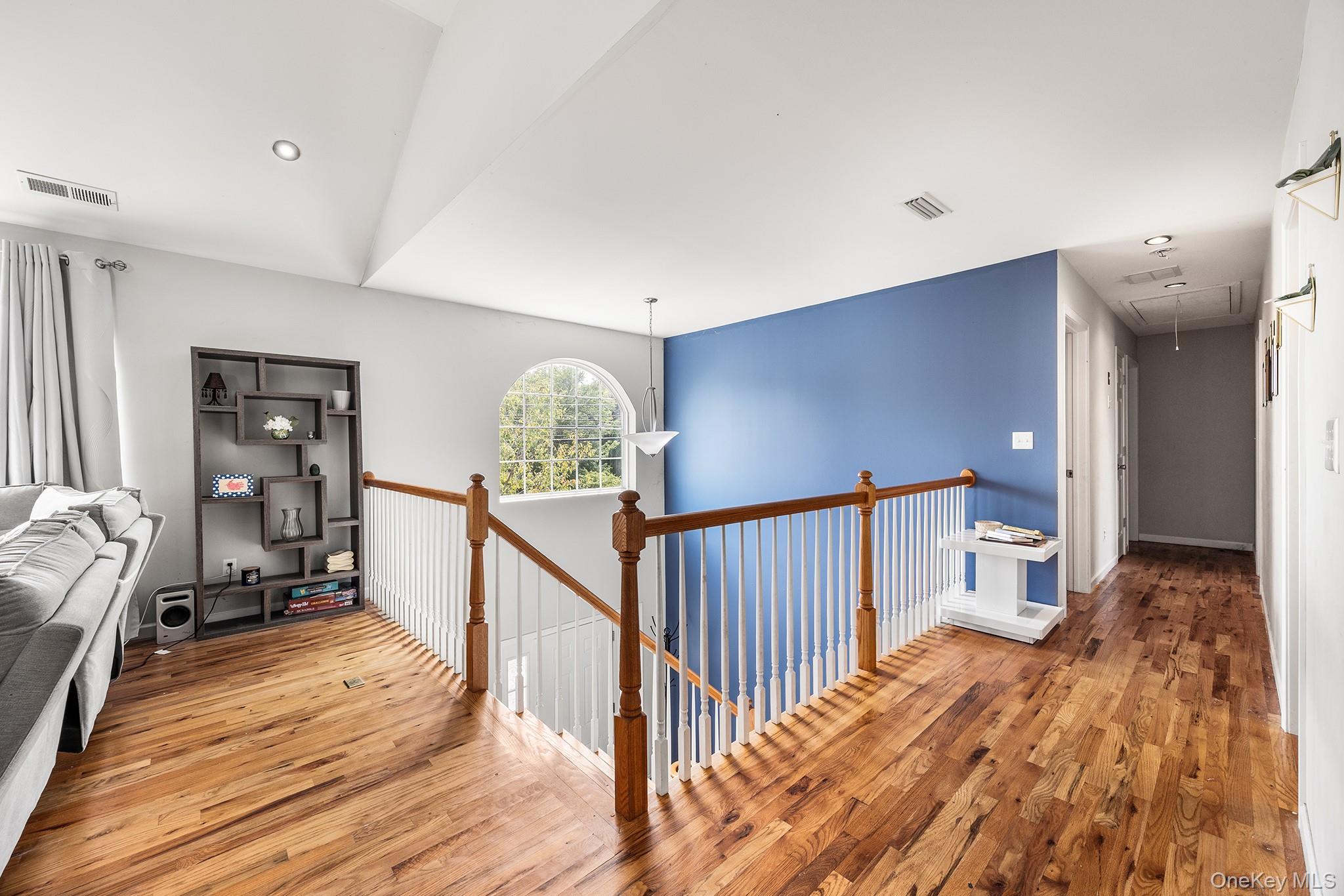 1 Sanford Avenue Property Photo 18
