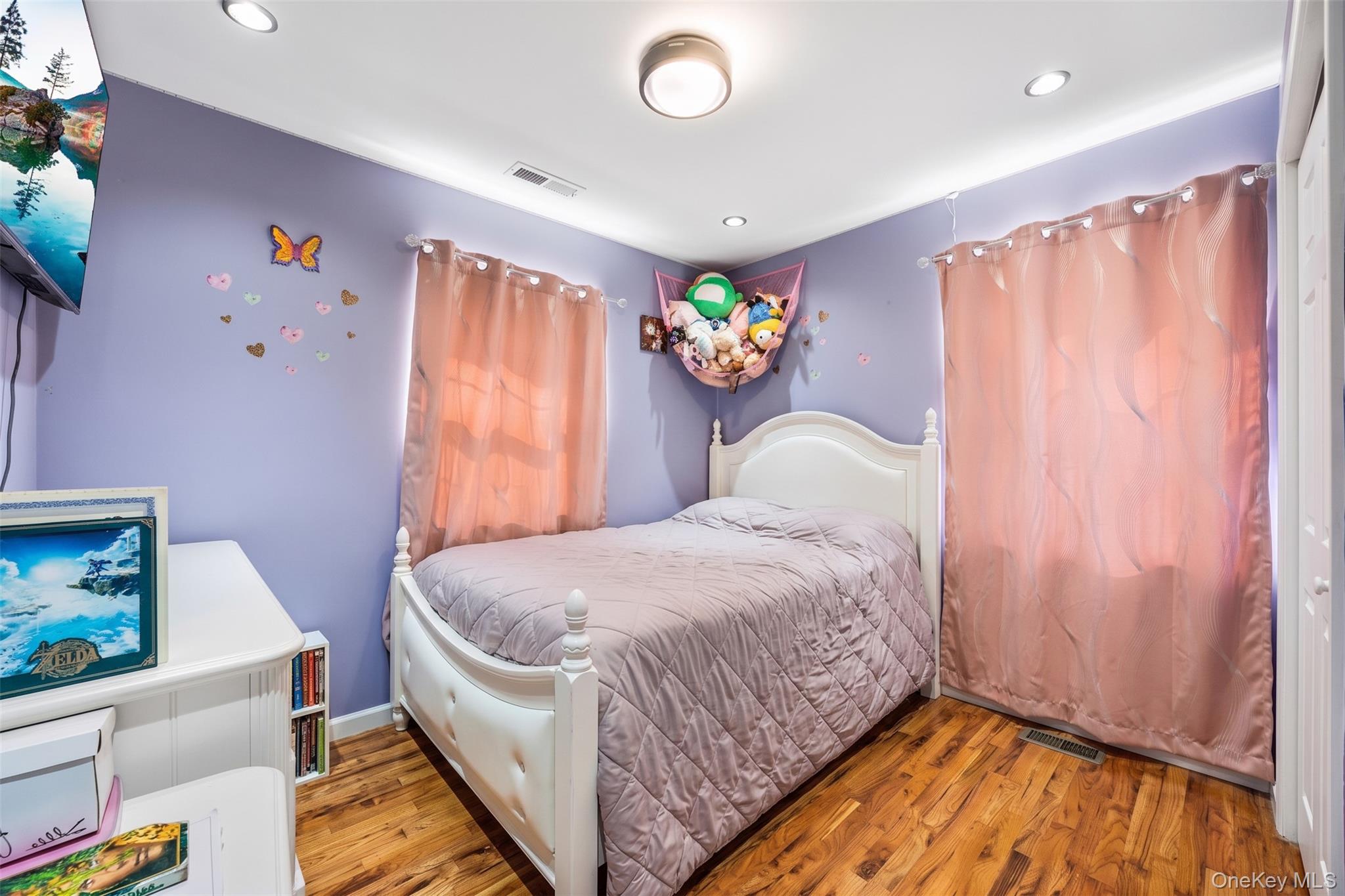 1 Sanford Avenue Property Photo 18