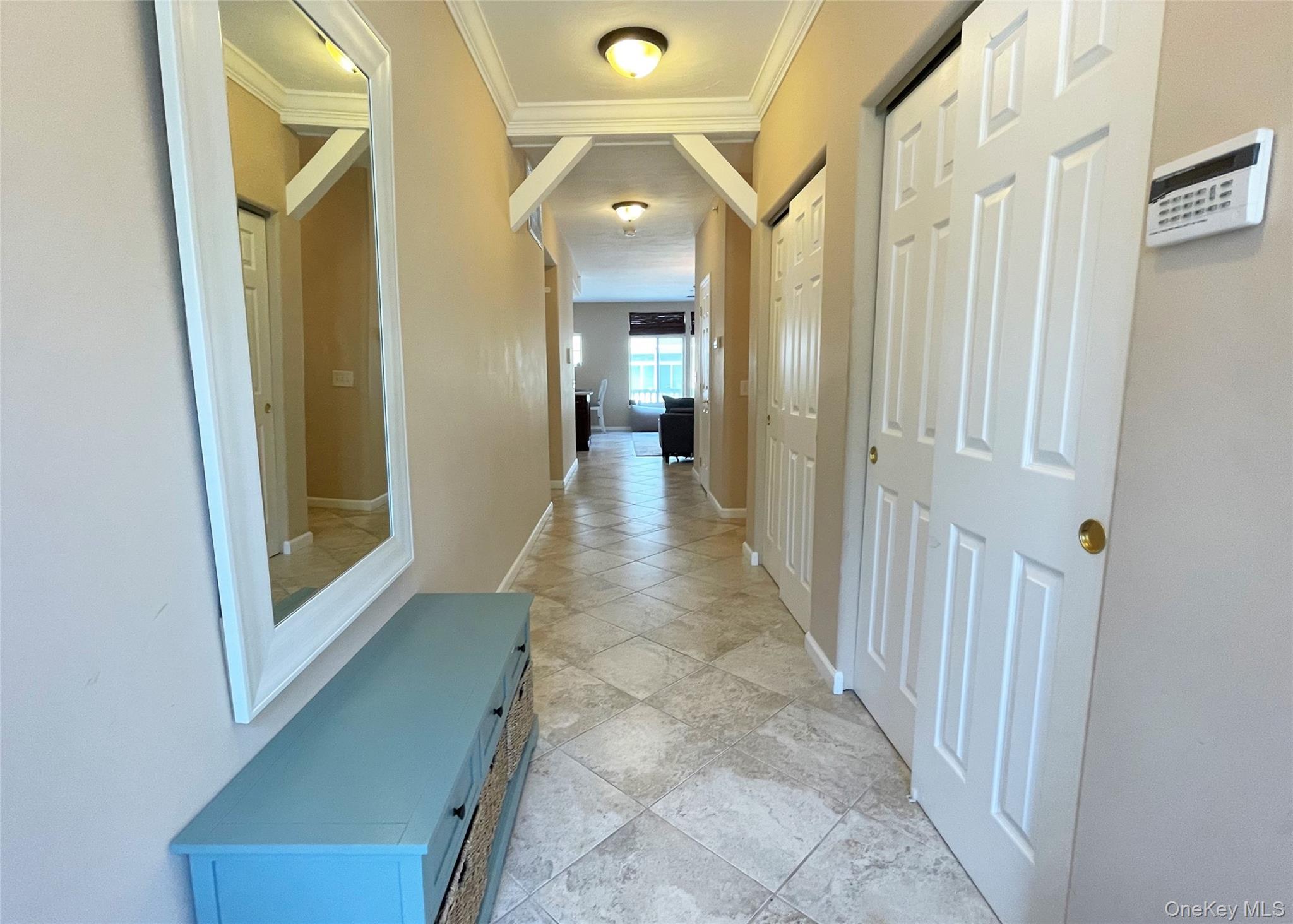 245 Beach Breeze Lane Property Photo 3