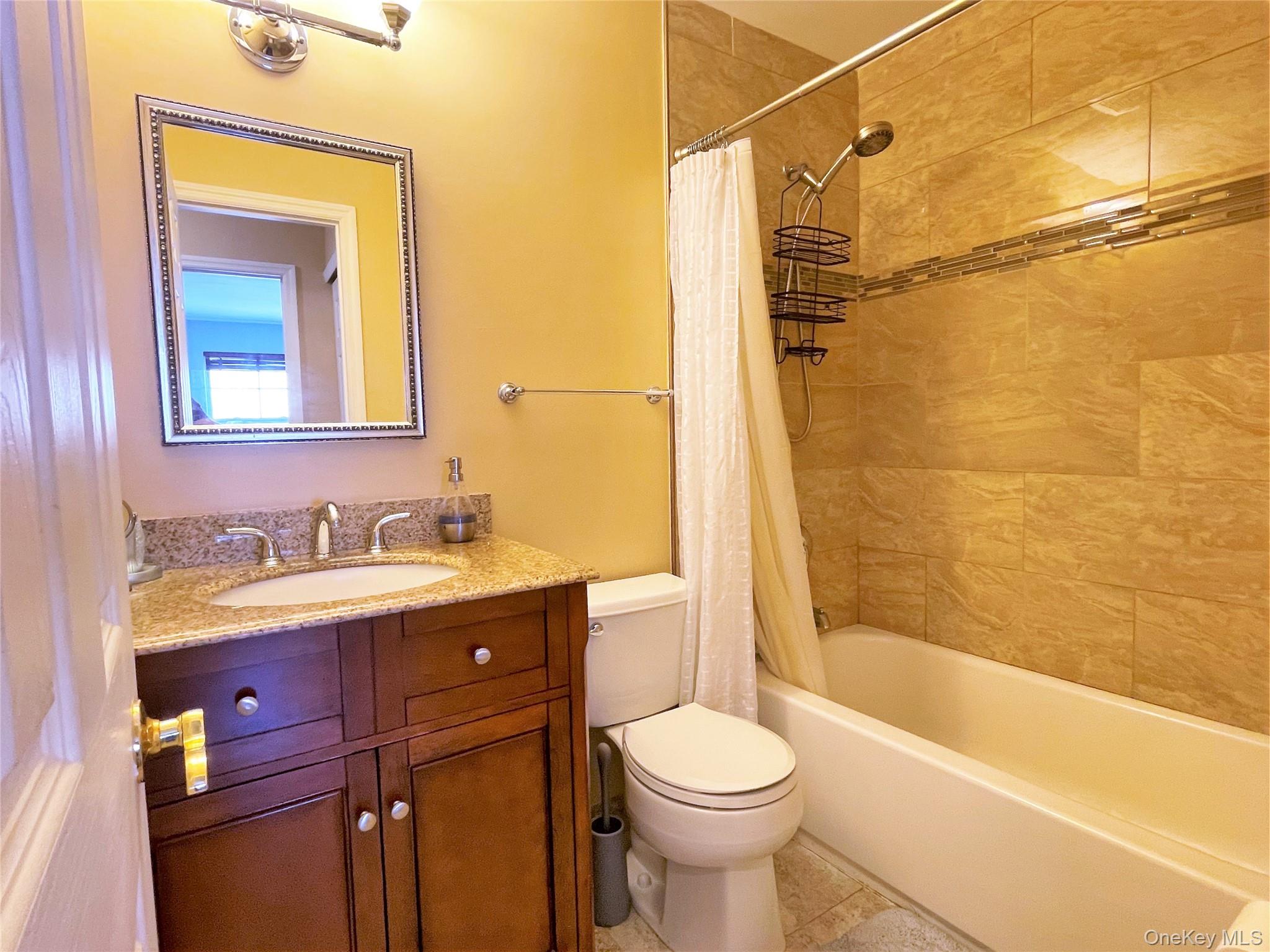 245 Beach Breeze Lane Property Photo 21