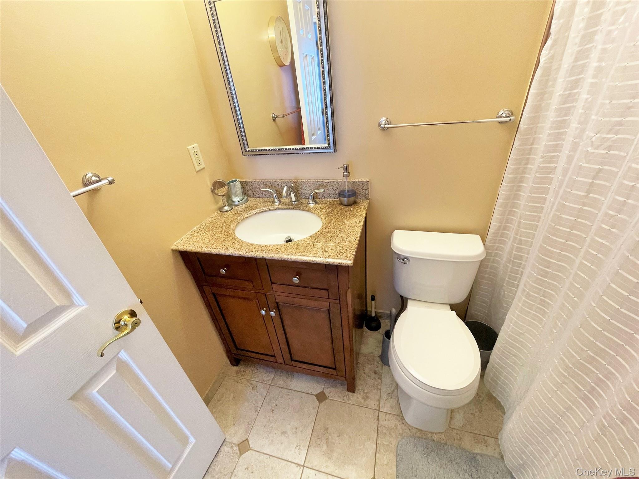 245 Beach Breeze Lane Property Photo 22