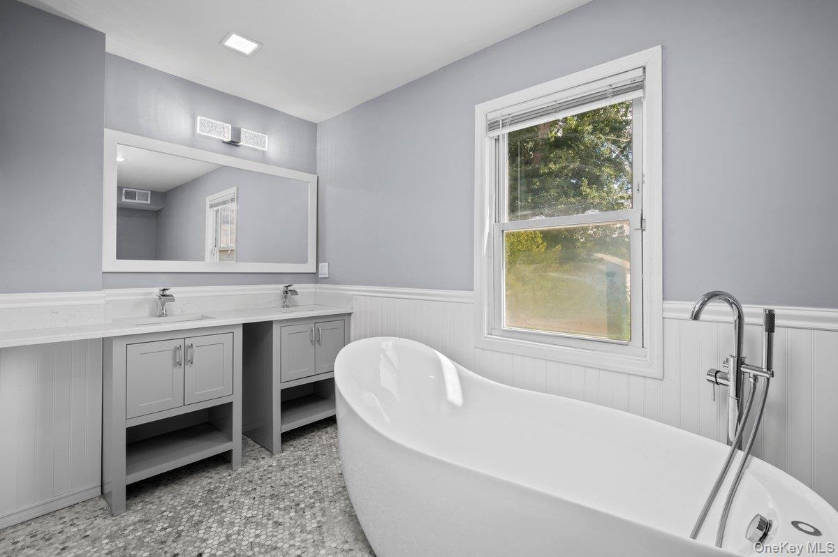 2566 Flint Avenue Property Photo 17