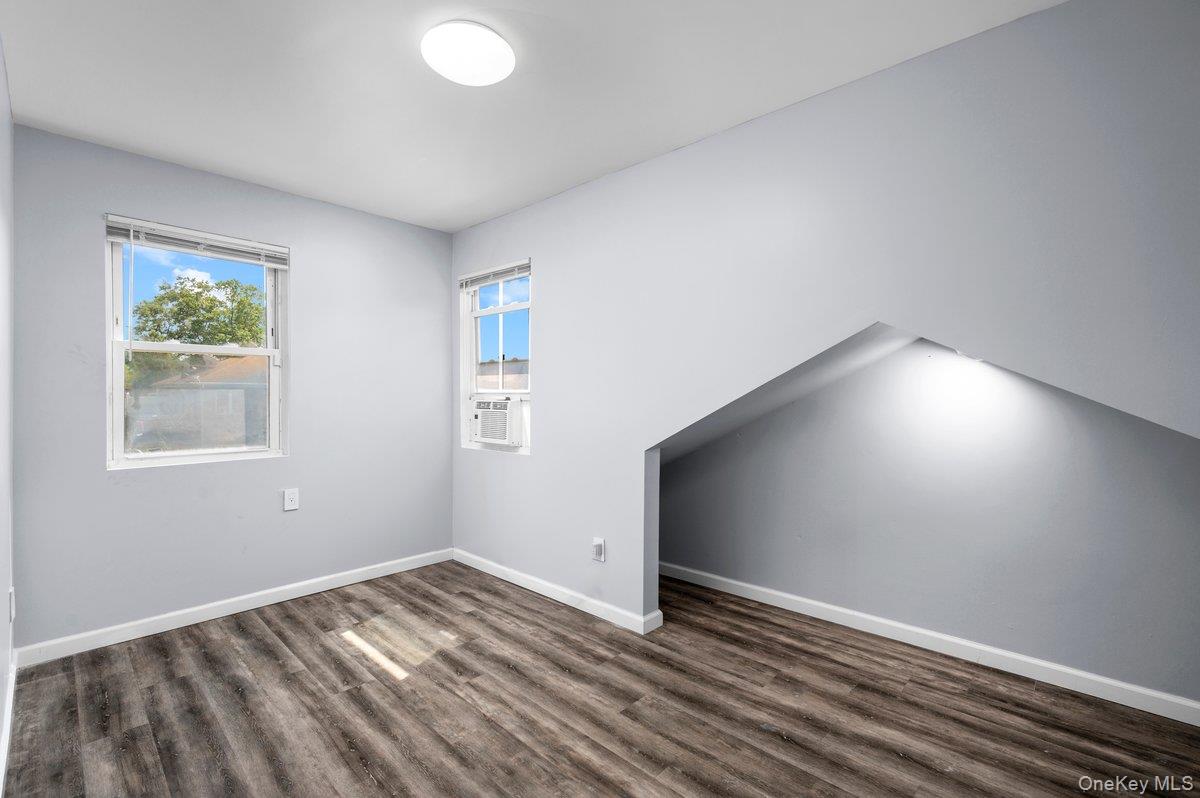 2566 Flint Avenue Property Photo 20