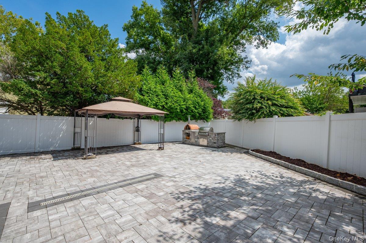 2566 Flint Avenue Property Photo 26