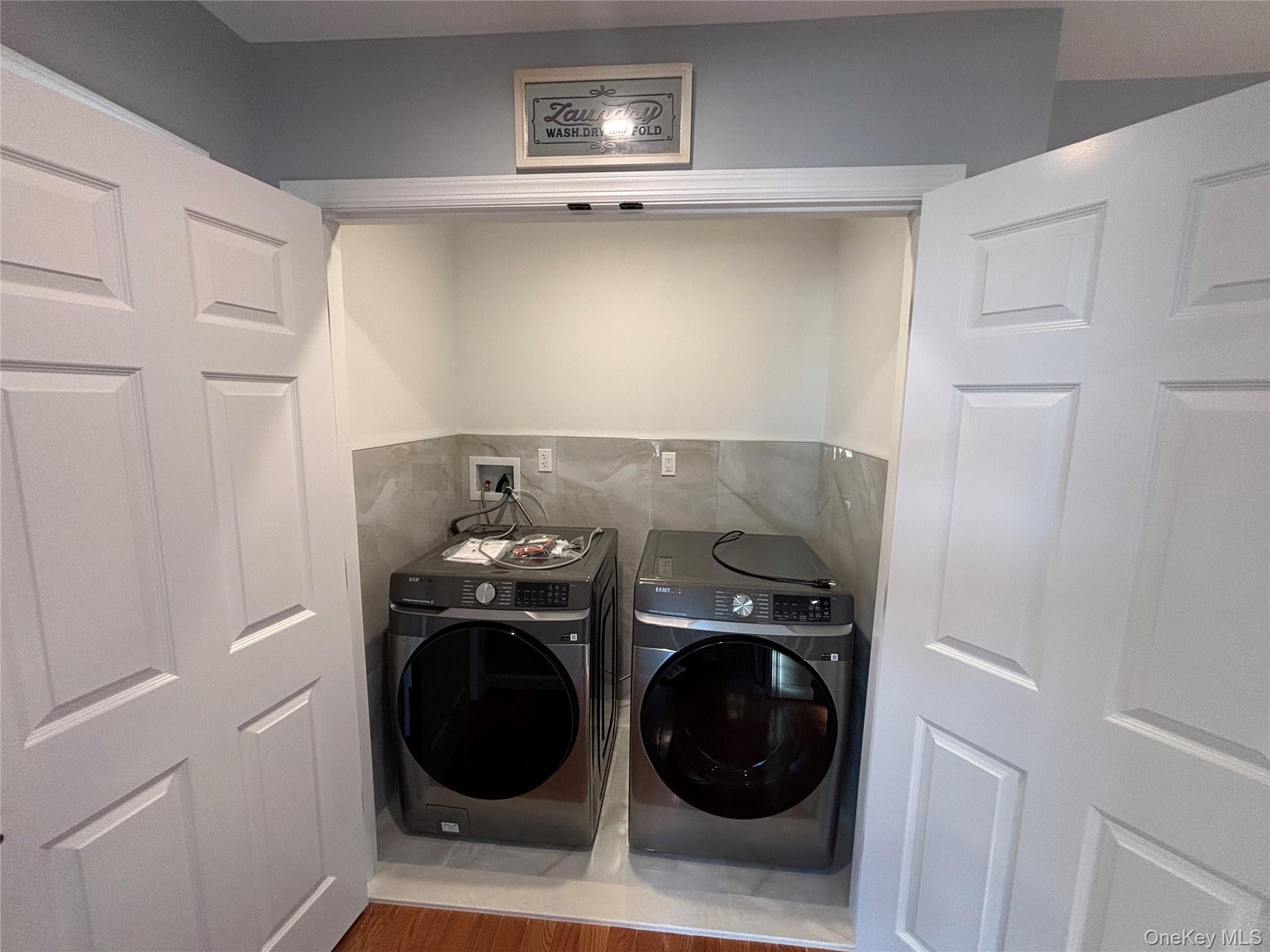 403 S Bayview Avenue Property Photo 23