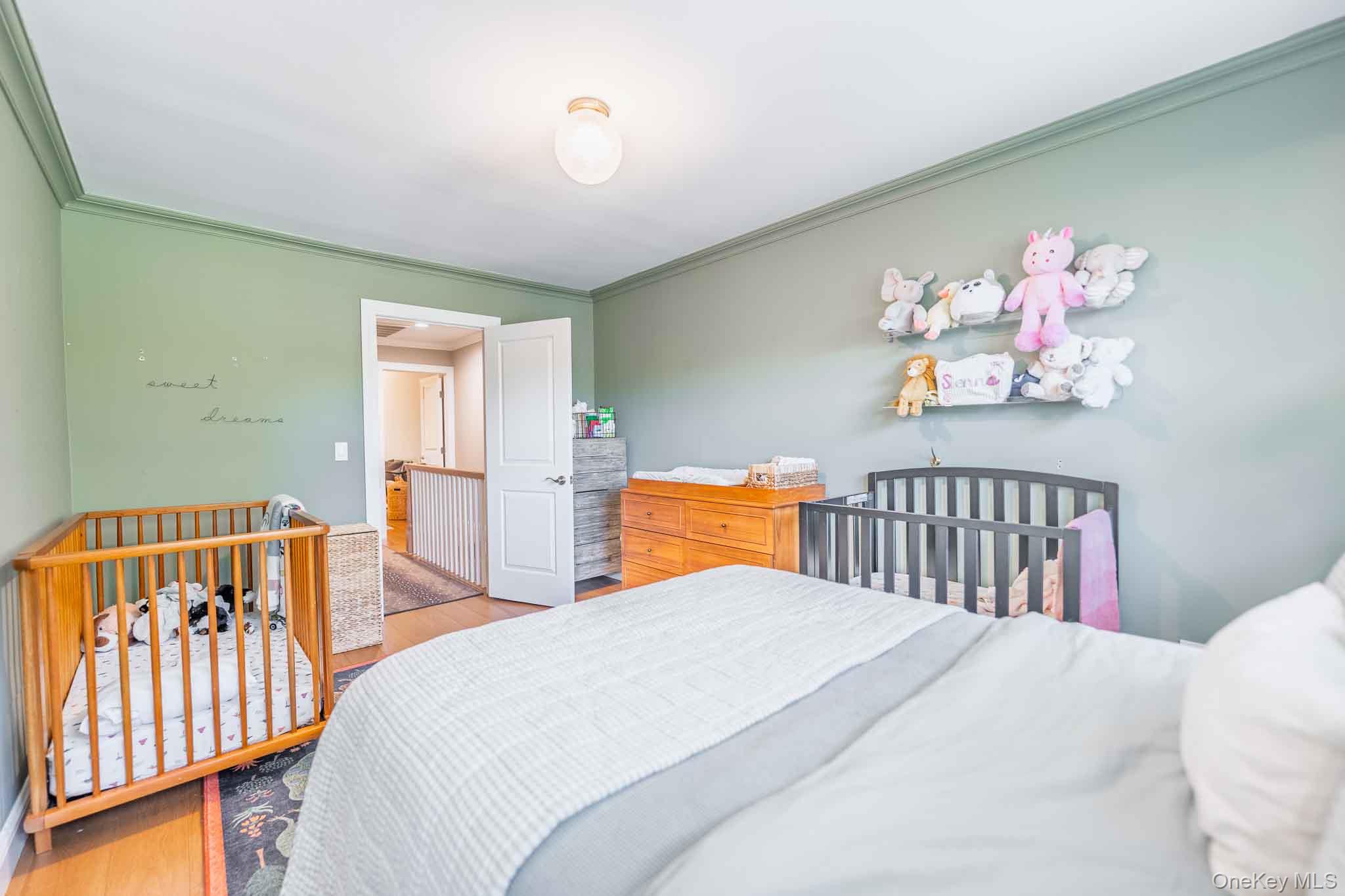 16 Pine Street Property Photo 22
