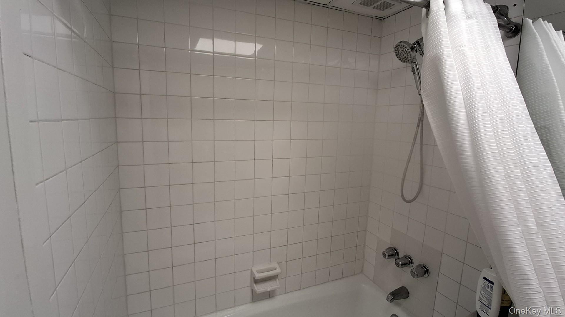 150 Overlook Avenue 5e Property Photo 14