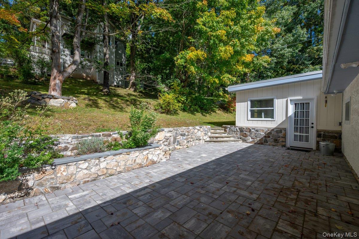 18 Blueberry Hill Road Property Photo 23
